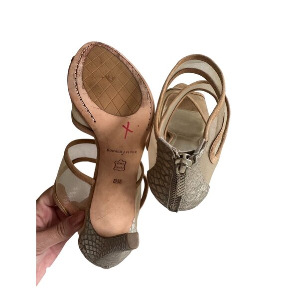 DONALD J PLINER Nude Silver Metallic Heels Size 8.5 - Picture 7 of 9